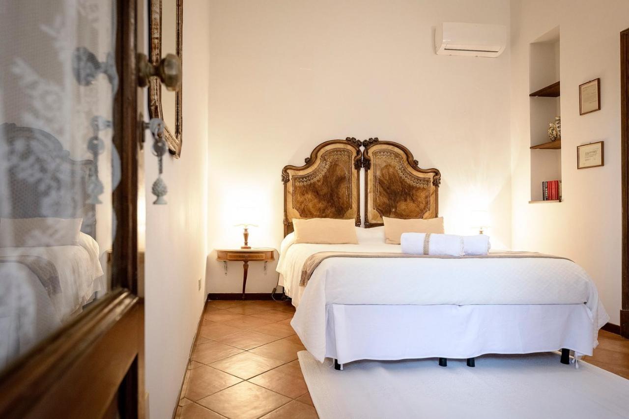 B&B Villa Vittoria Giardini Naxos Exterior foto